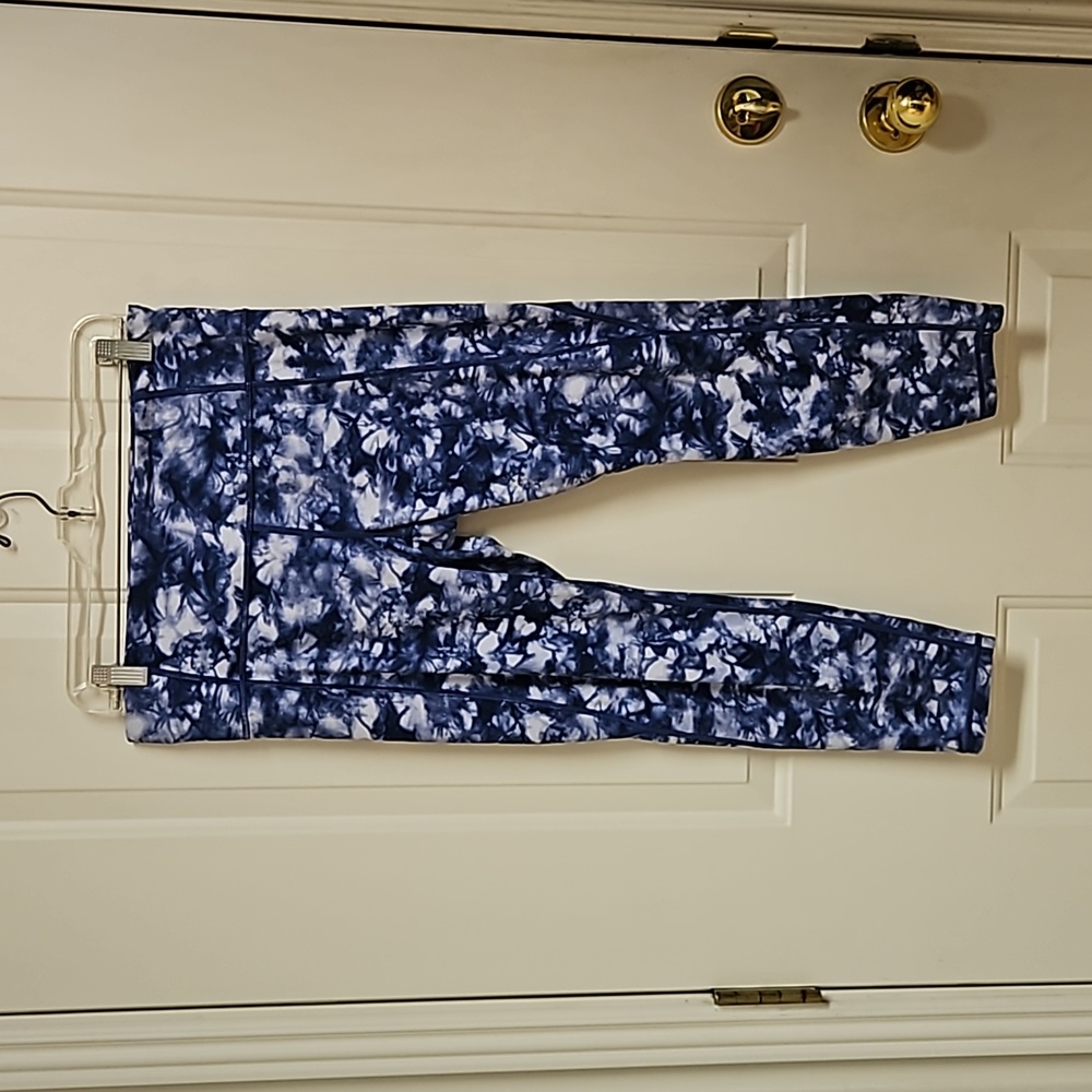 Athleta Chaturanga Tie Dye Tights - Picture 1 of 5